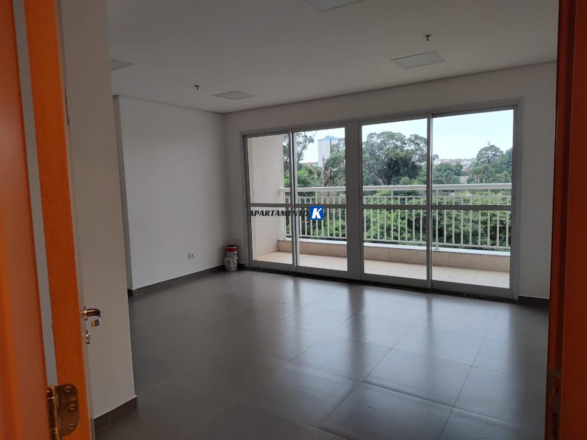 Sala Comercial LOCAÇÃO - 37m² - 1 Vaga - Sala com Porcelanato - Forro de Gesso - Pronta para trabalhar - VIA ALAMEDA, Próx Bosque Maia, Guarulhos - SP